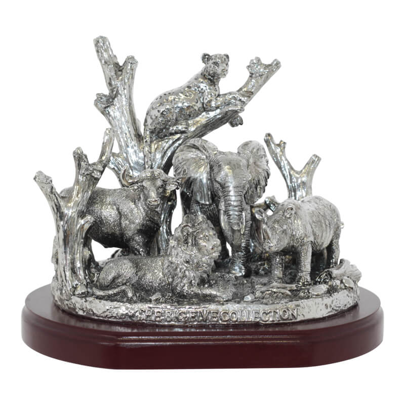 BIG FIVE ON PLINTH 18X16CM