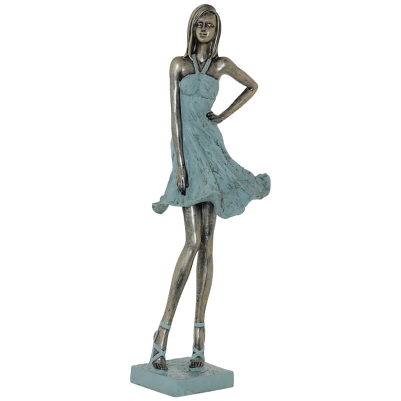 WIND BLOWN LADY 39CM