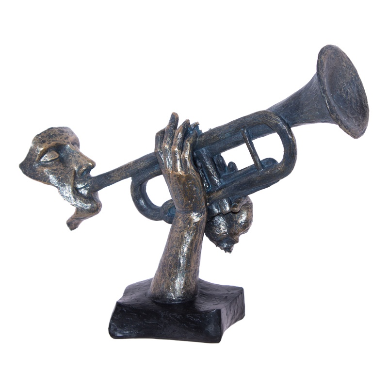 MAN WITH TRUMPET 32X29CM