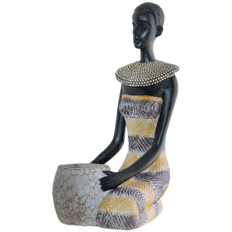 NDEBELE LADY KNEELING 21CM