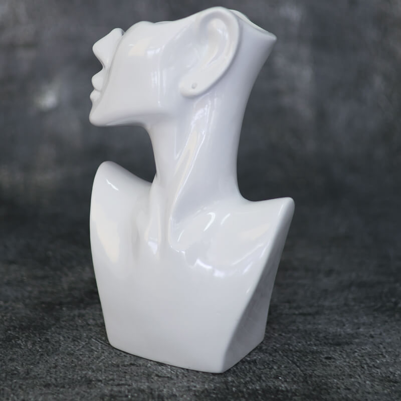MAYA FACE VASE WHITE 23CM - Image 3