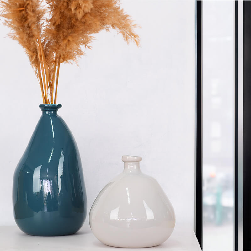 OPAQUE SIMPLICITY VASE 23CM - Image 2